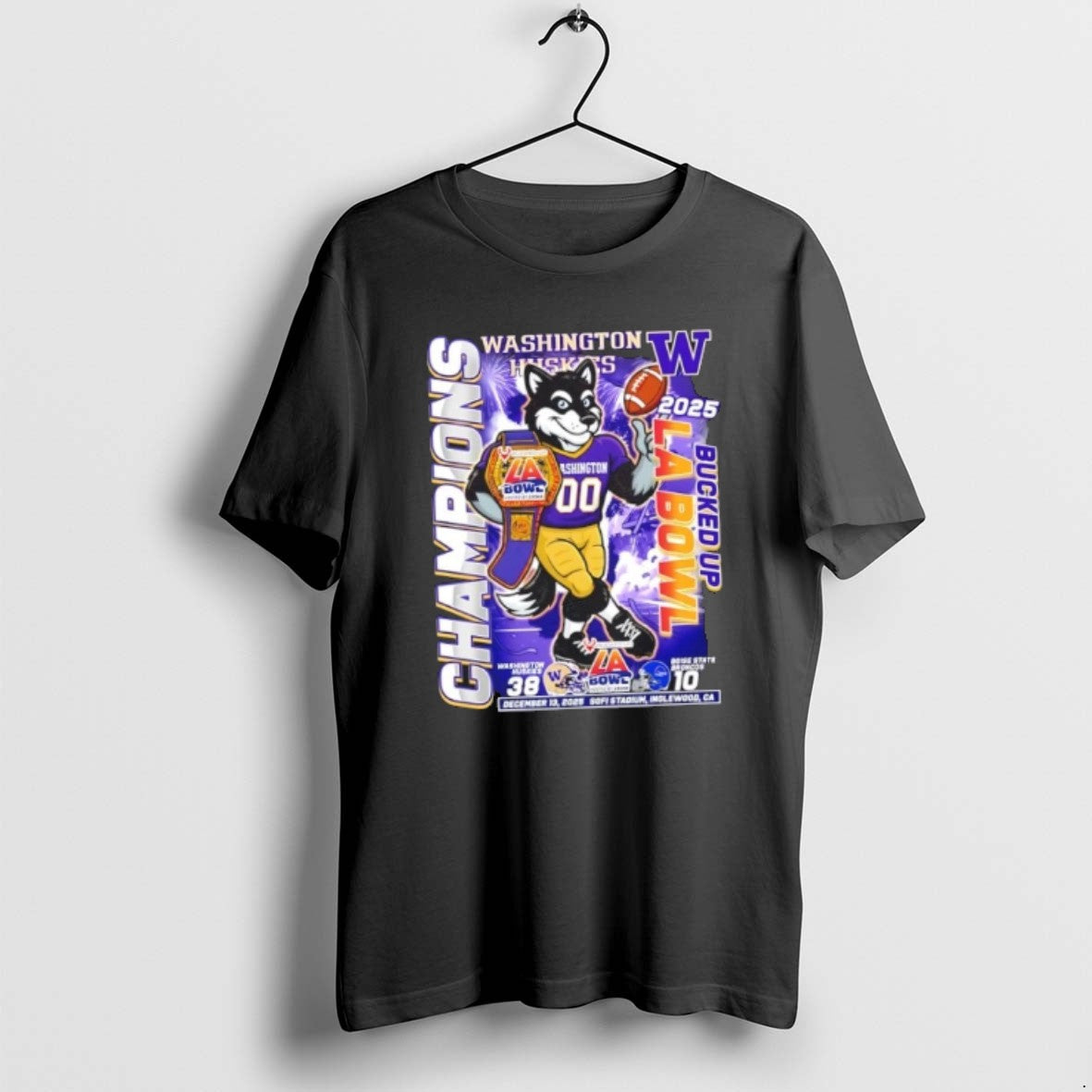Official Mascot Washington Huskies 2025 Bucked Up La Bowl Sofi Stadium Inglewood Ca