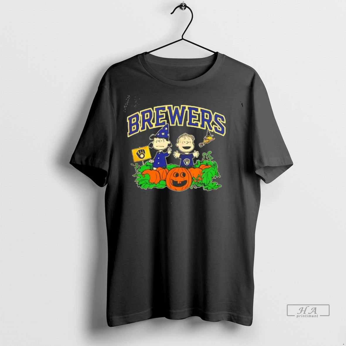 Official Milwaukee Brewers Peanuts Halloween Great Pumpkin Tee Tshirts Sweater