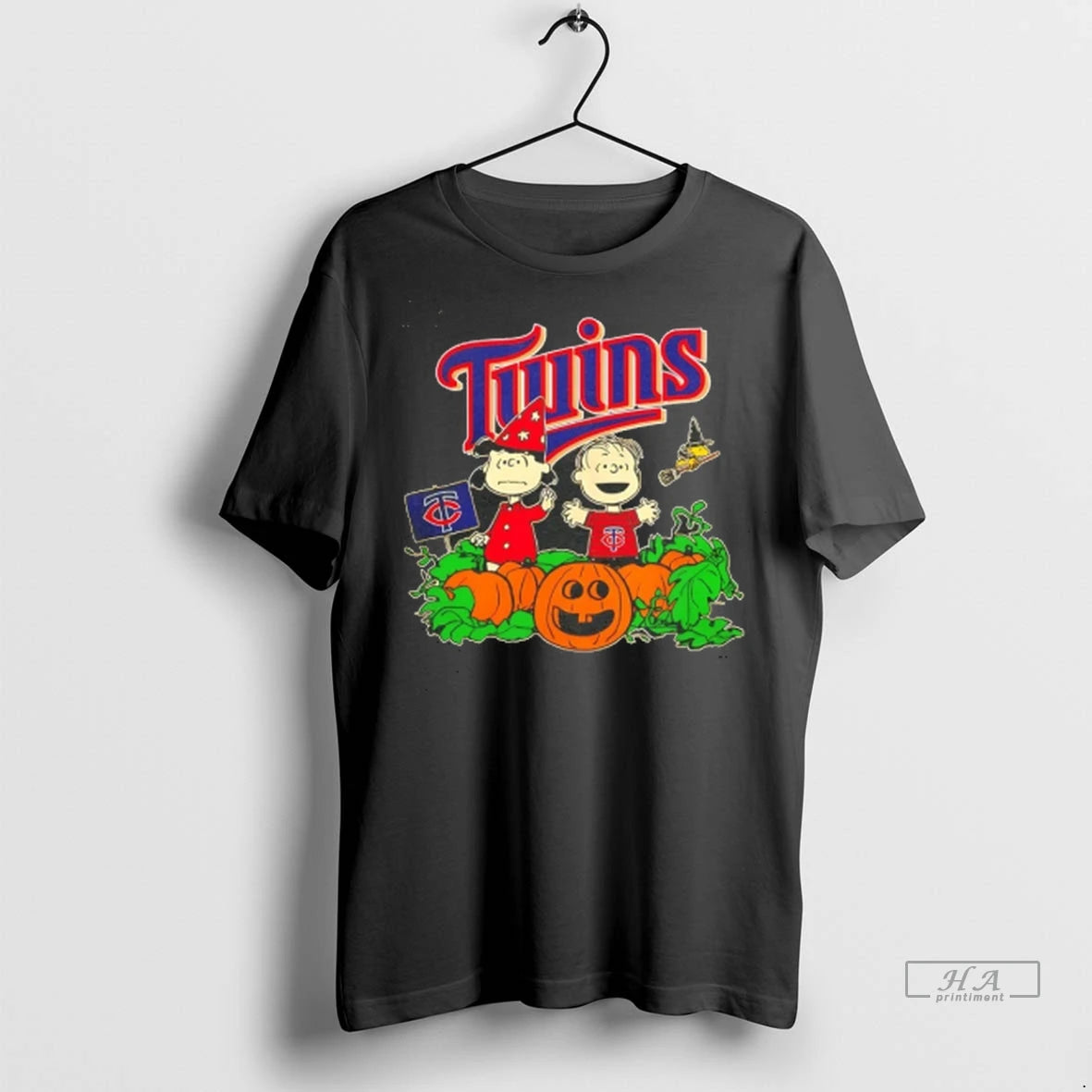 Official Minnesota Twins Peanuts Halloween Great Pumpkin Tee Tshirts Sweater