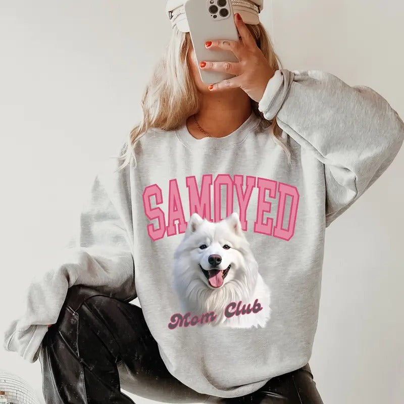 Samoyed Mom Club ~ Relaxed Fit Printed USA Womenswear Casual Comfortable